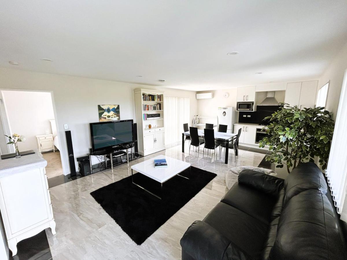 Apartamento Cross Roads Pokeno Exterior foto